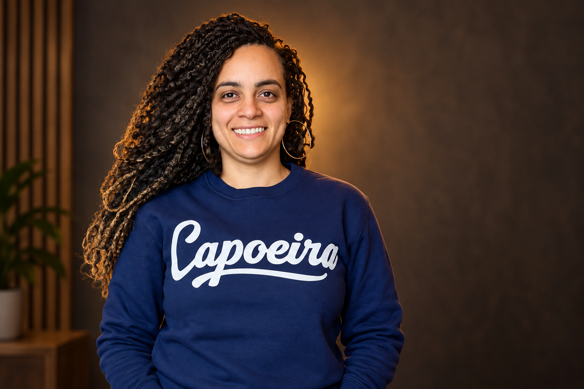 Caline Cezimbra, fundadora da Capoeira in Motion — retrato editorial