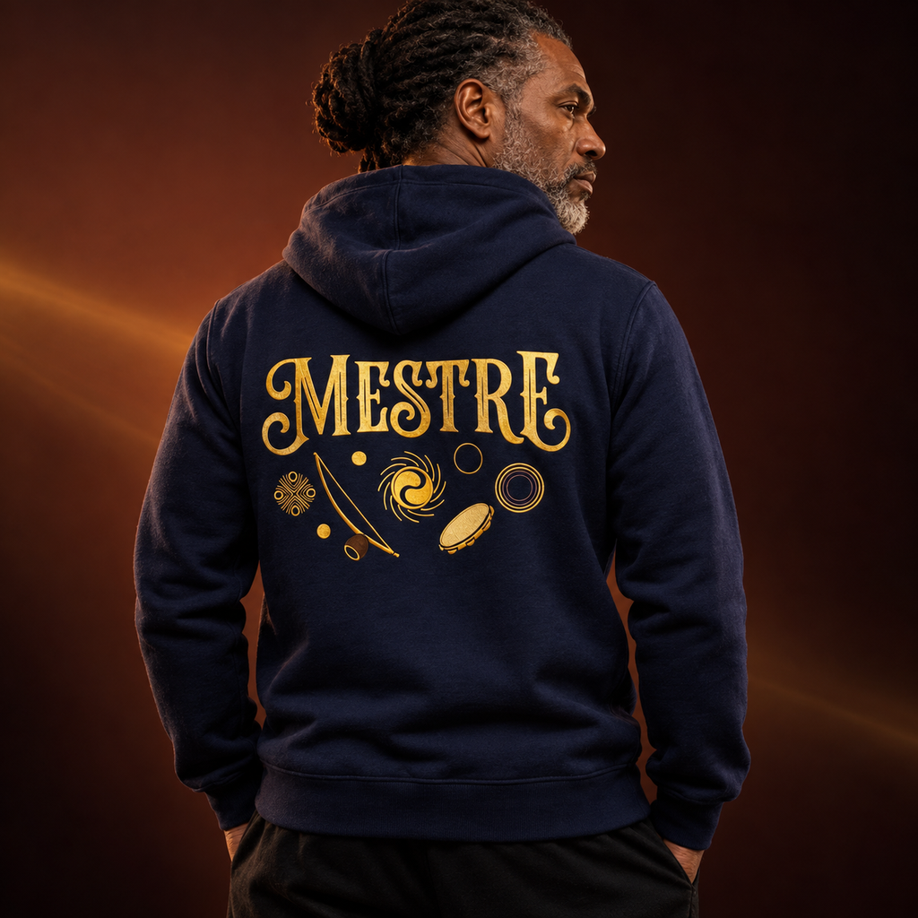 Mestre Legacy Hoodie — capa editorial traseira
